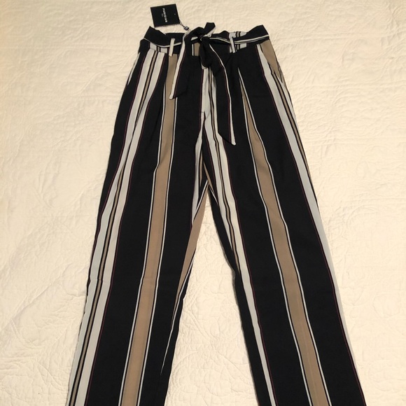 Brand new w/ tags ASOS dress pant. Never been worn - Picture 1 of 2